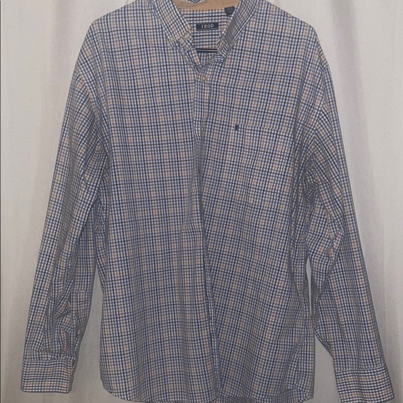 Izod Other - IZOD Men's Blue and White Checkered Shirt